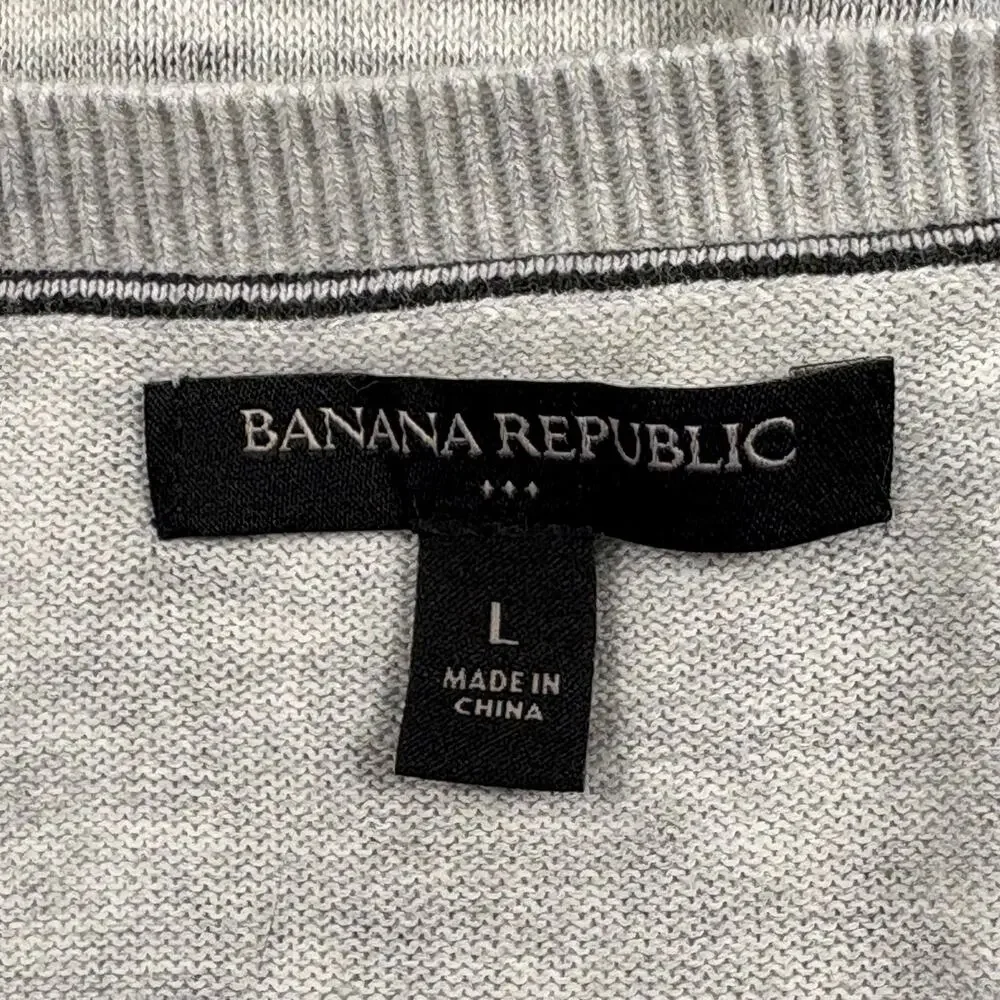 Banana Republic Stripped Pullover Sweater Men's L Gray Classic Neutral Knit